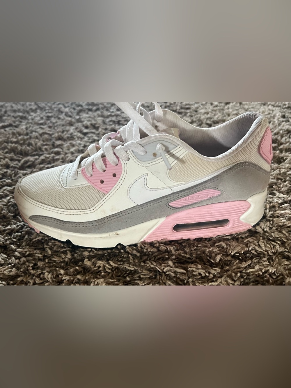 Nike Women's White and Pink Low-Top Athletic Sneakers - Picture 10 of 12